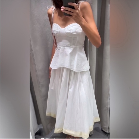 NWT ZARA VACATION MIDI SKIRT
COLLECTION size M
🚨FIRM PRICE - Picture 6 of 16